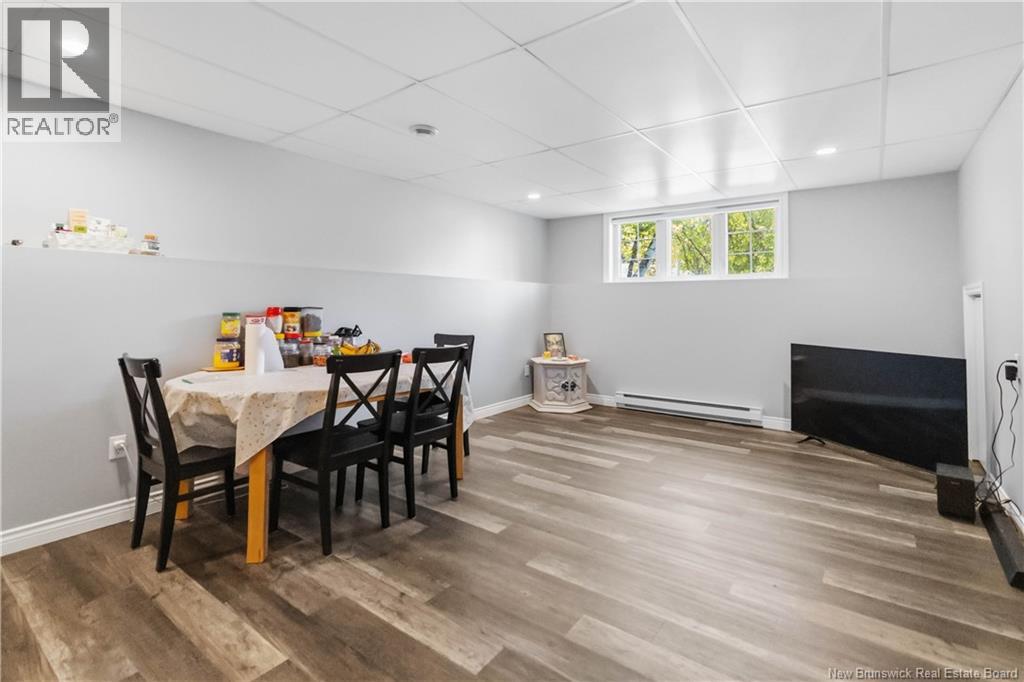 242 Herve Street - 24