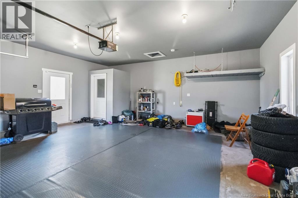 242 Herve Street - 28