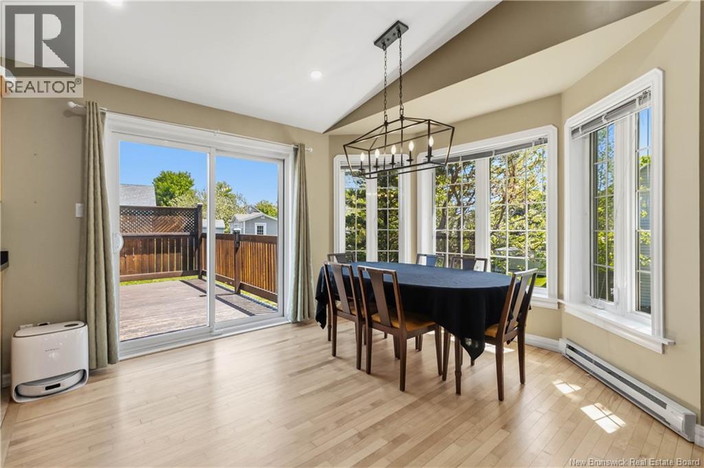 242 Herve Street - 6