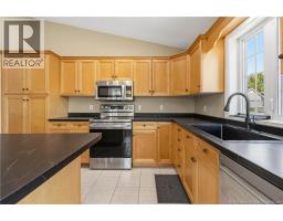 242 Herve Street, Dieppe, NB E1A6Y7 Photo 11
