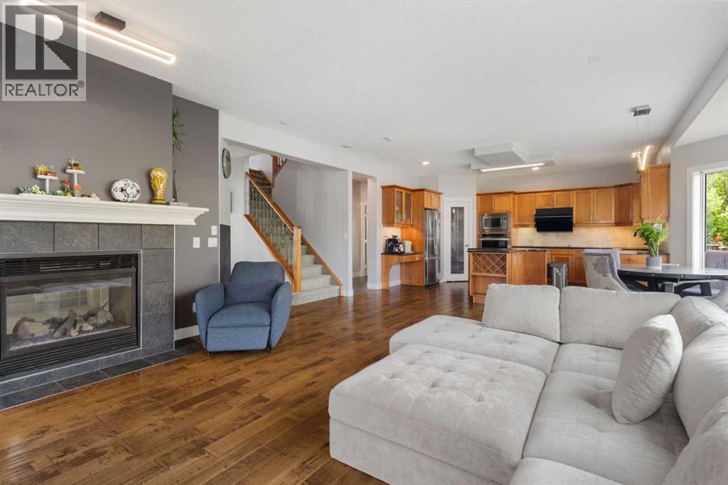23 Strathlea Crescent SW - photo 5