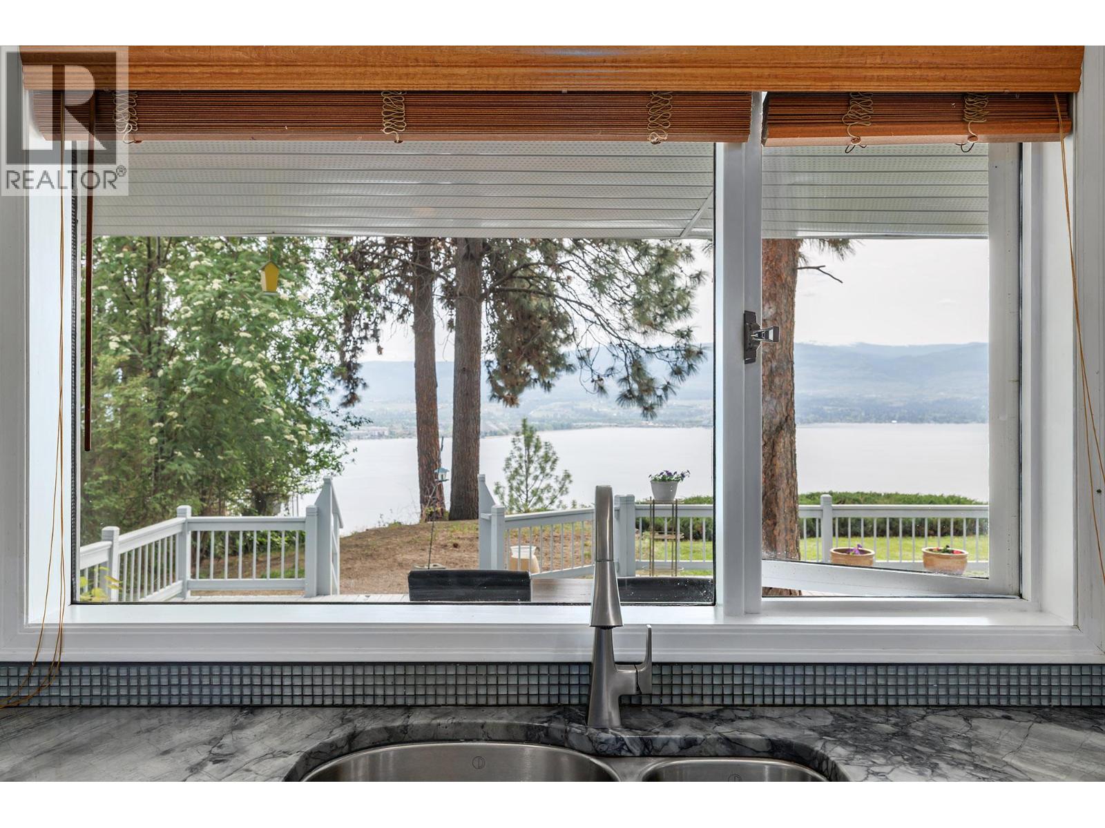 2117 Michelle Crescent - 10