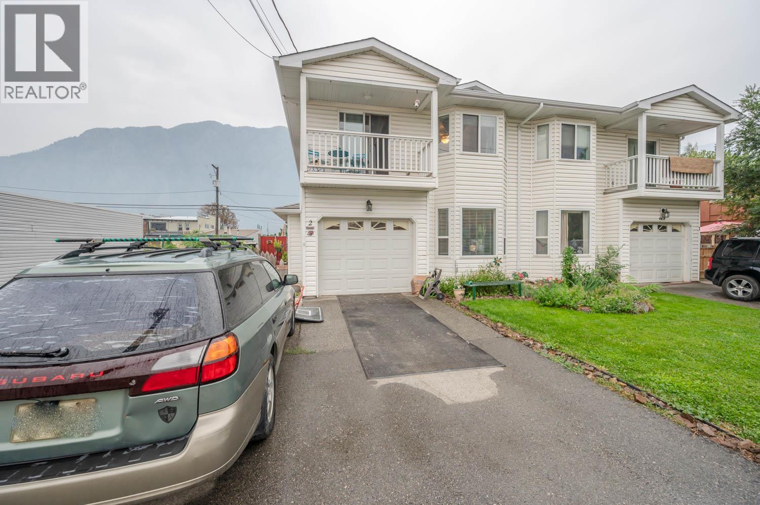 #2 615 6TH Avenue - 33