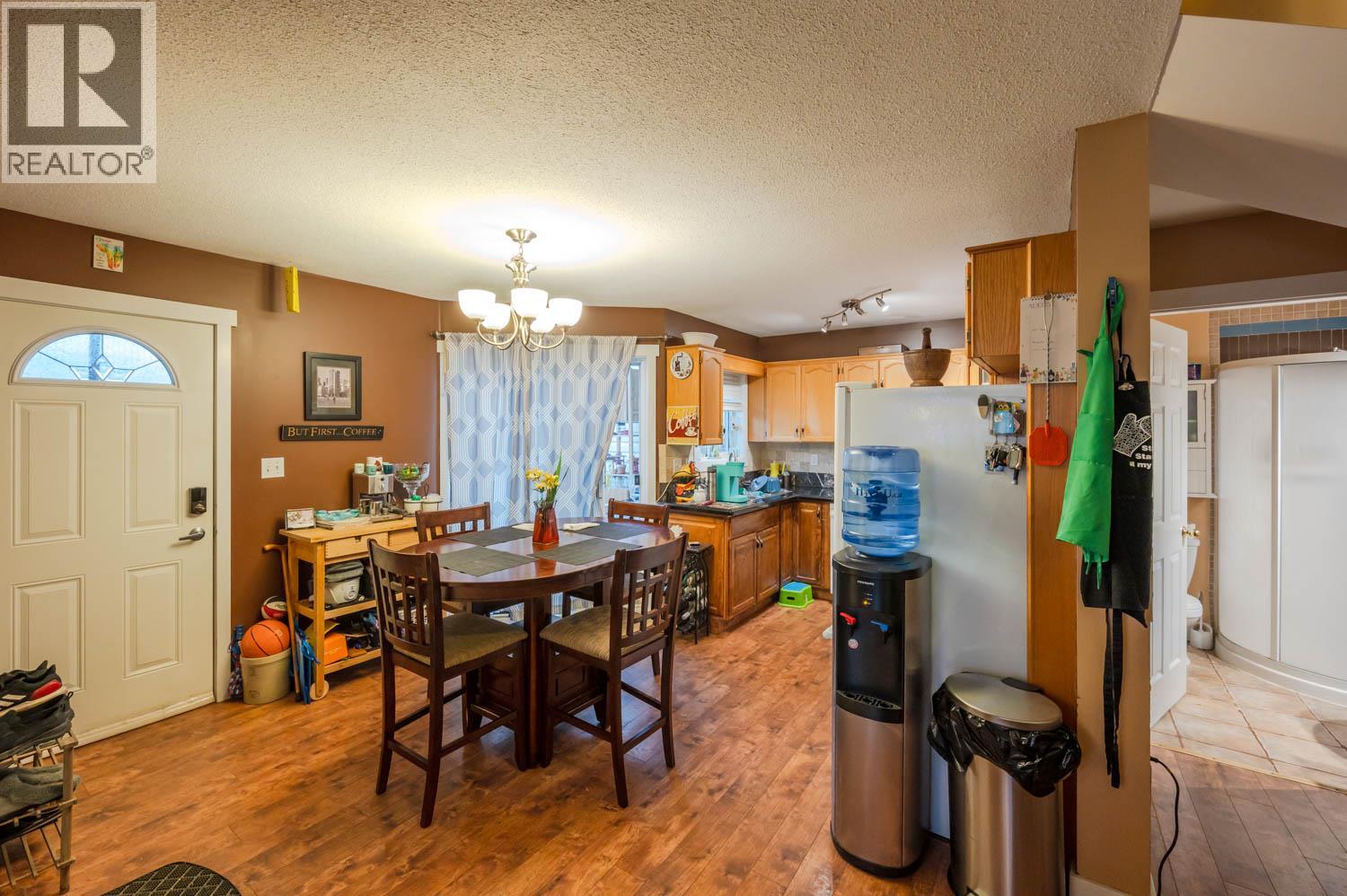 #2 615 6TH Avenue - 6