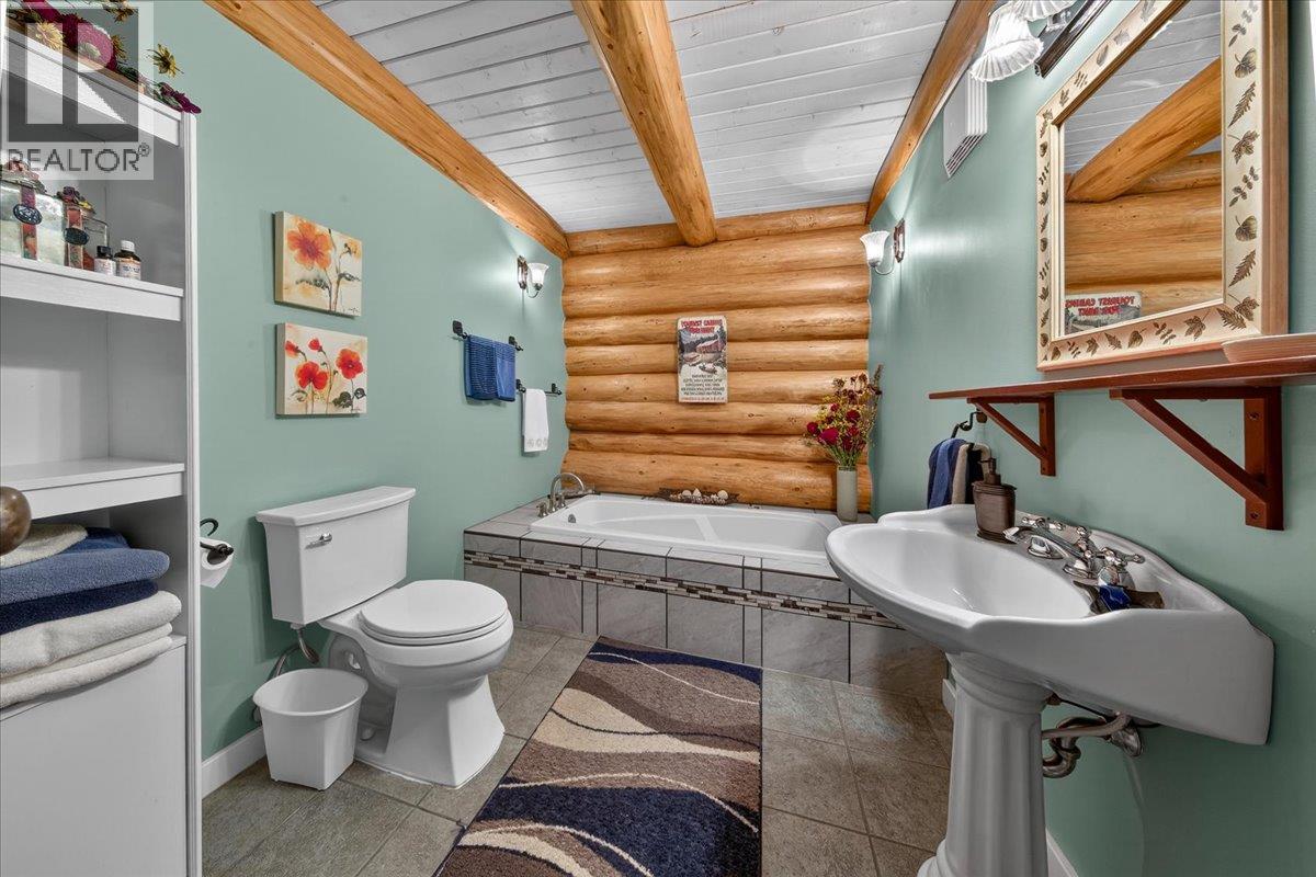 4985 Ogilvey Avenue - 24