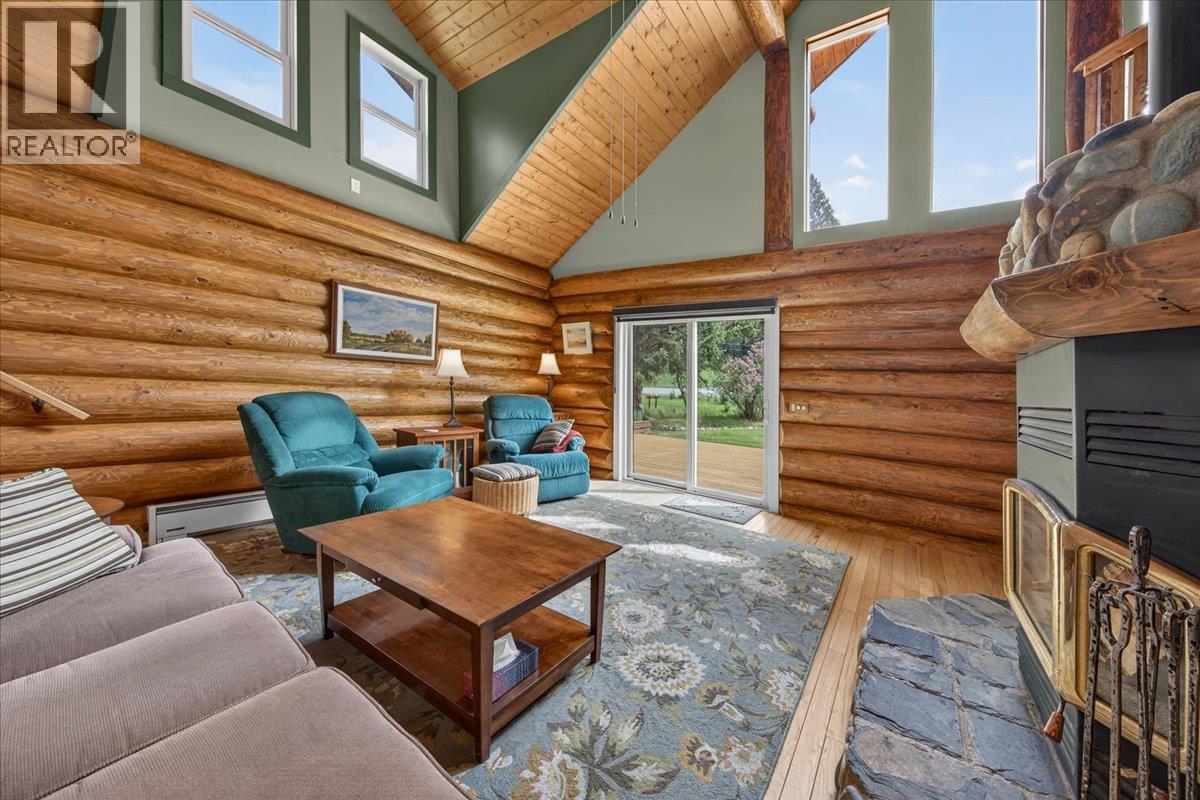 4985 Ogilvey Avenue - 11