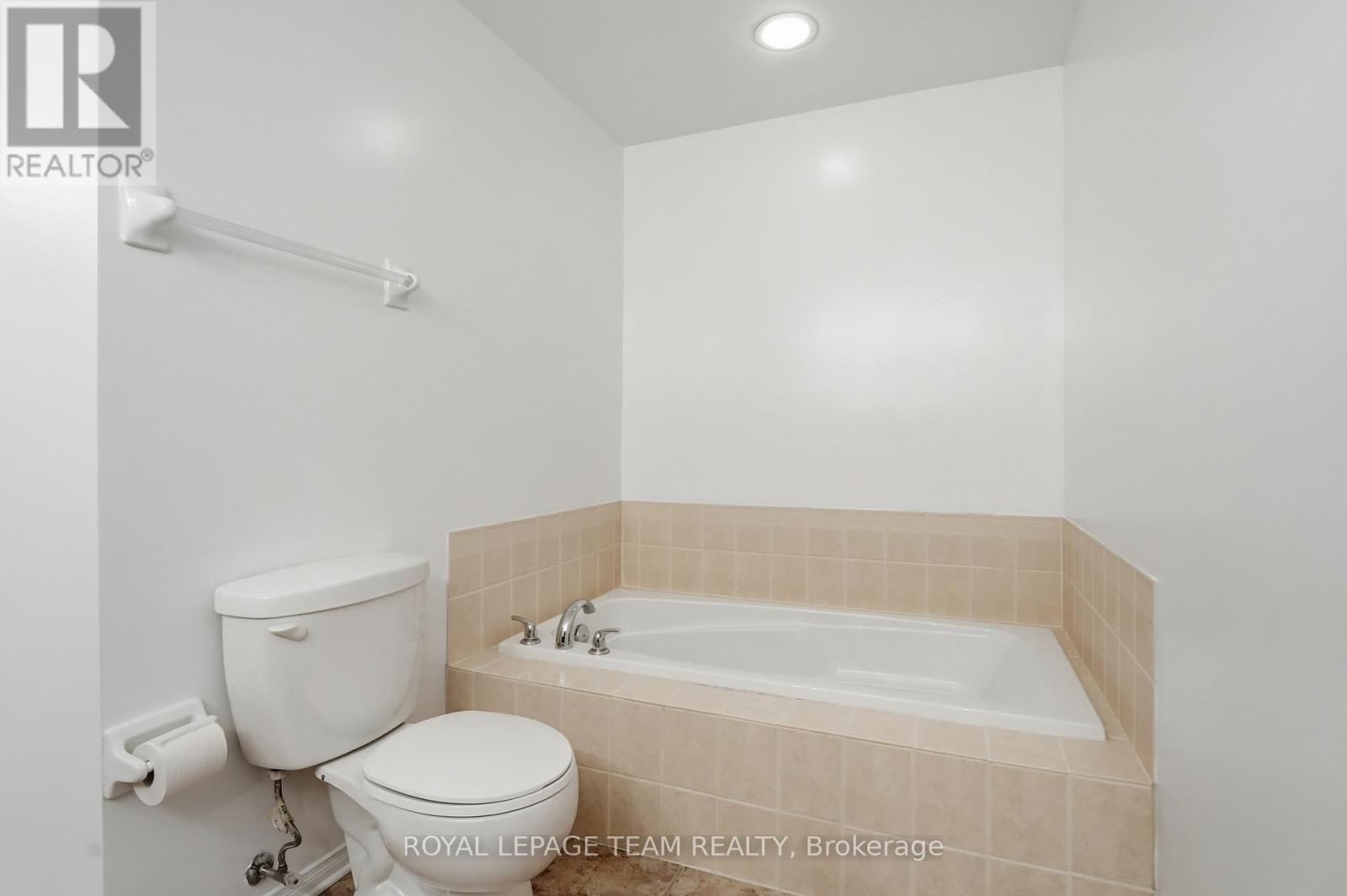 1 Bed, 2 Bath House for Rent in Ottawa – 504 – 38 METROPOLE PRIVATE, Ottawa – MLS# X13457112 - Image 27