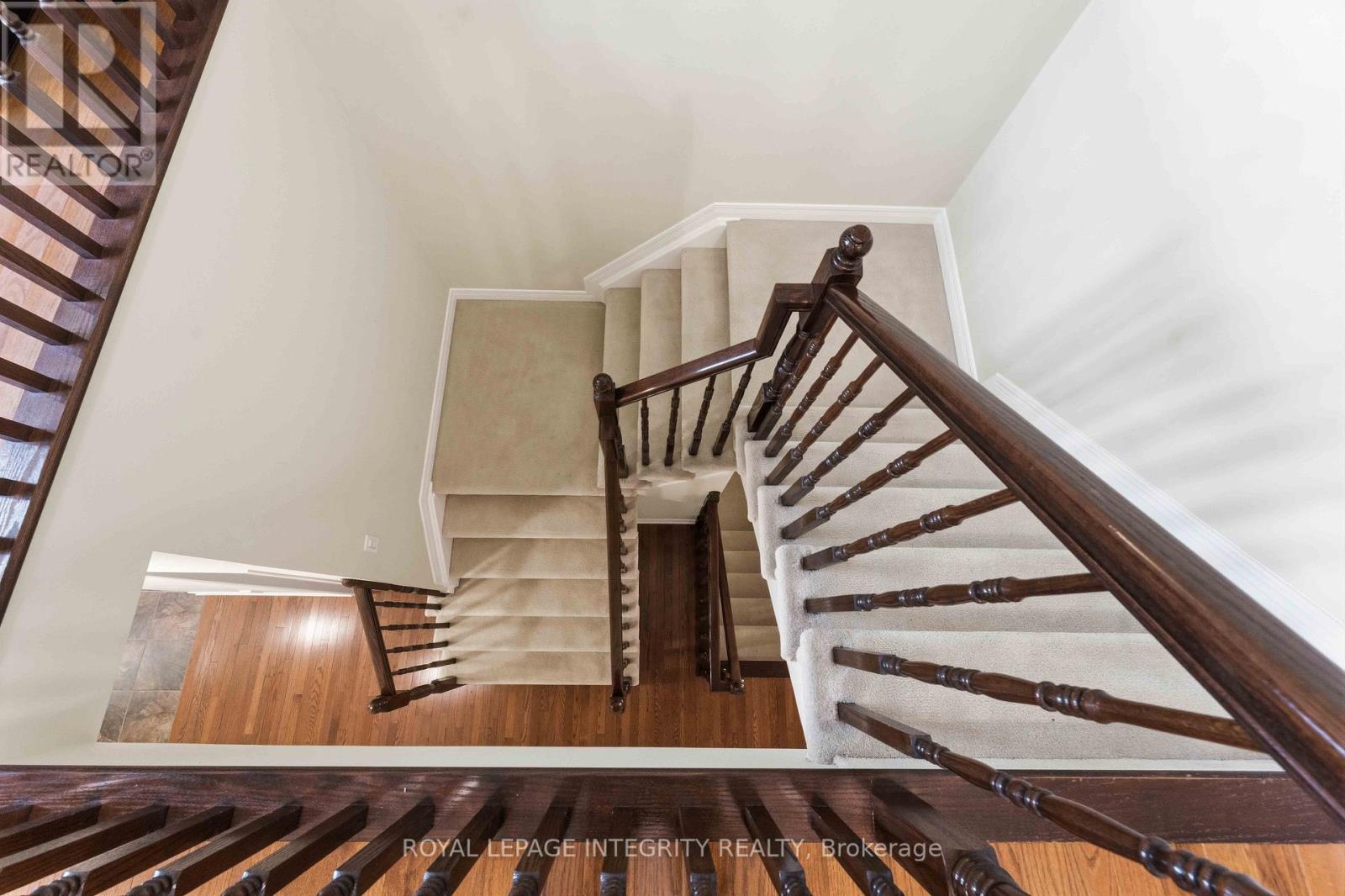 347 ANTIGONISH AVENUE - 20
