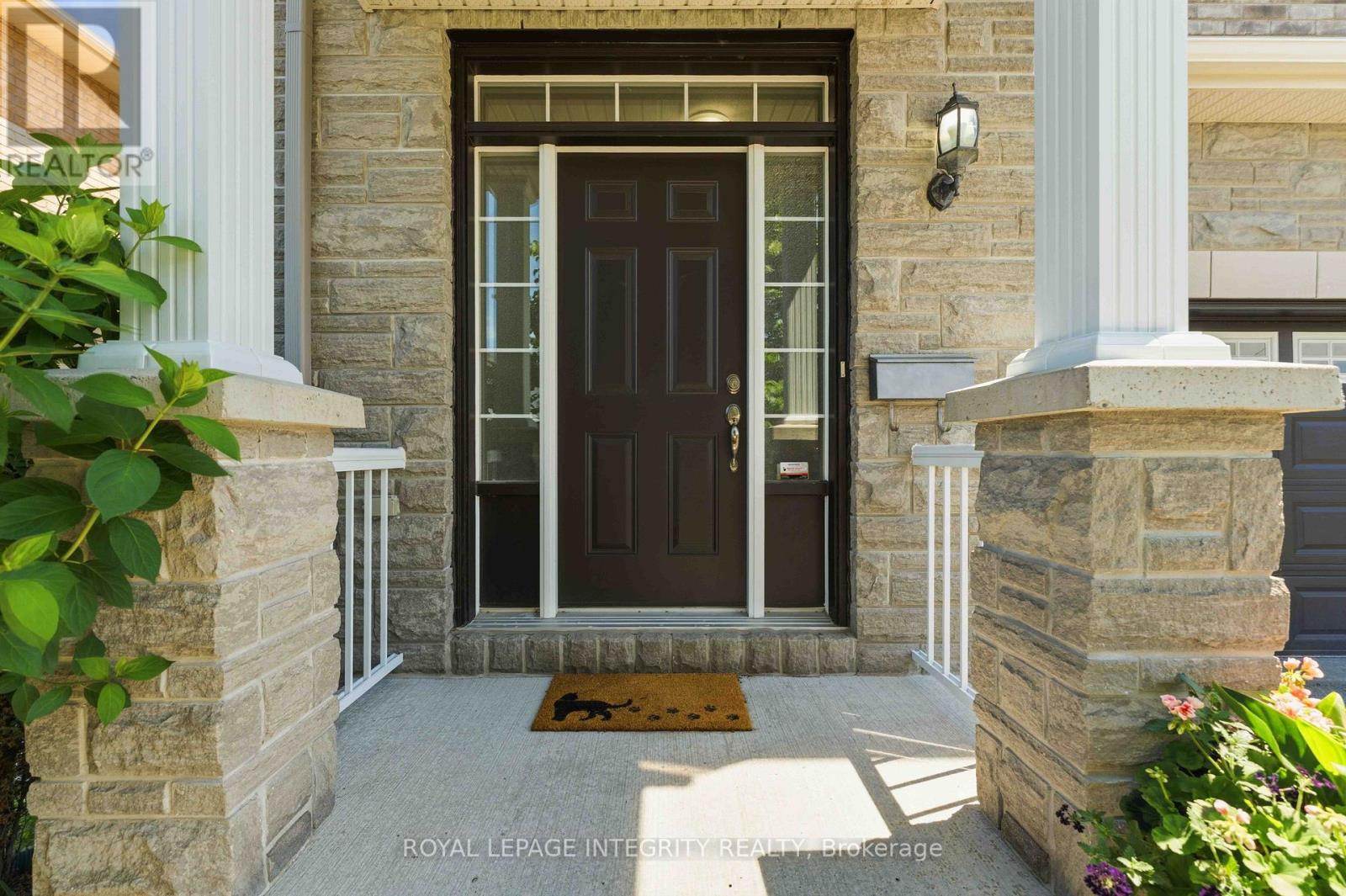 347 ANTIGONISH AVENUE - 3