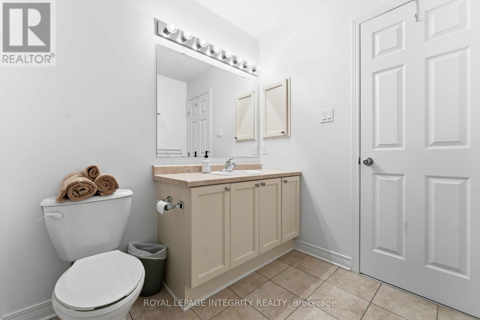 347 ANTIGONISH AVENUE - 41