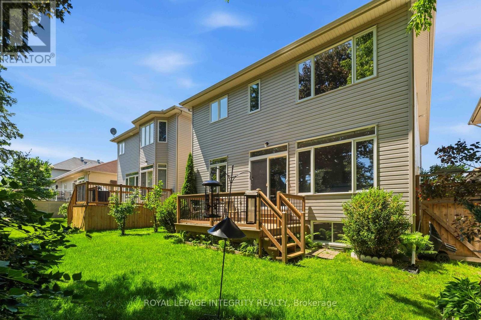 347 ANTIGONISH AVENUE - 48