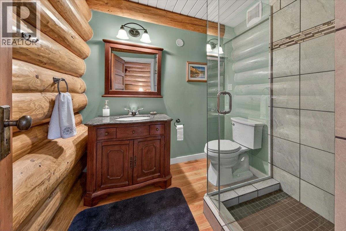 4985 Ogilvey Avenue - 23