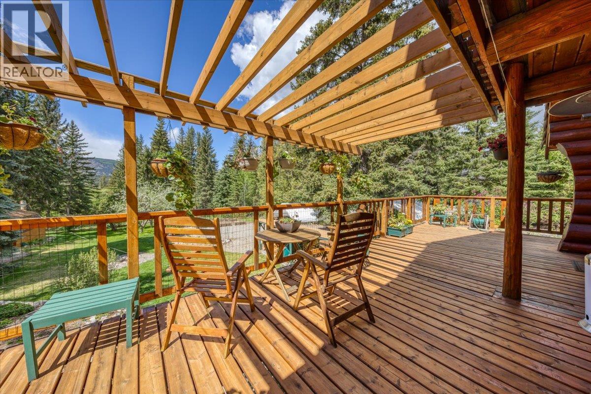 4985 Ogilvey Avenue - 64