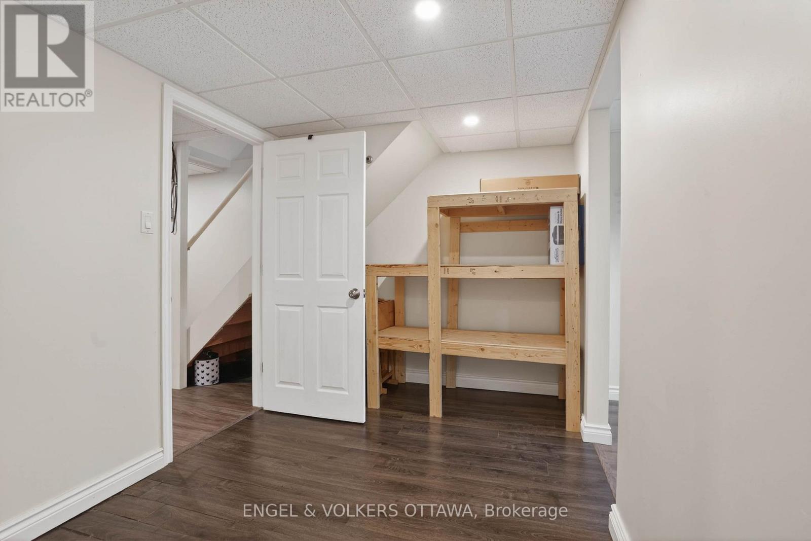 3 Bed, 2 Bath House for Sale in Ottawa – 46 – 3251 BANNON WAY, Ottawa – MLS# X13457154 - Image 27