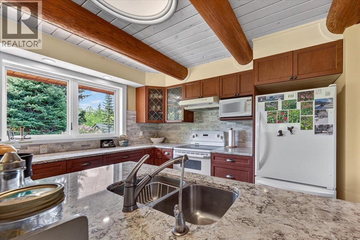 4985 Ogilvey Avenue - 19