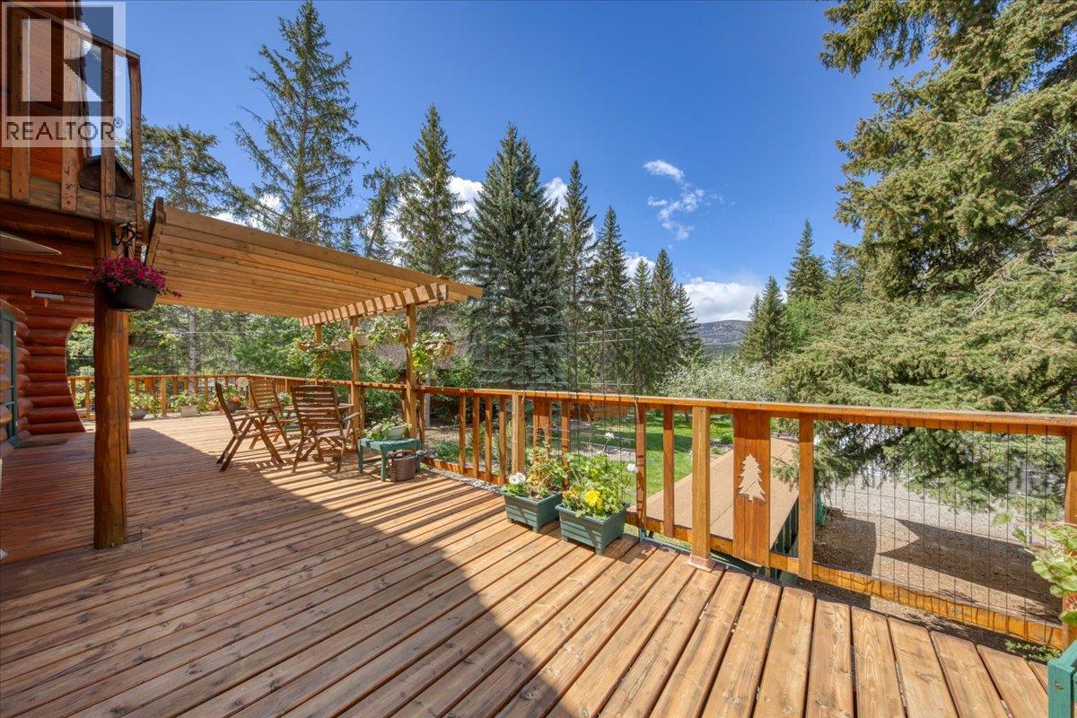 4985 Ogilvey Avenue - 63