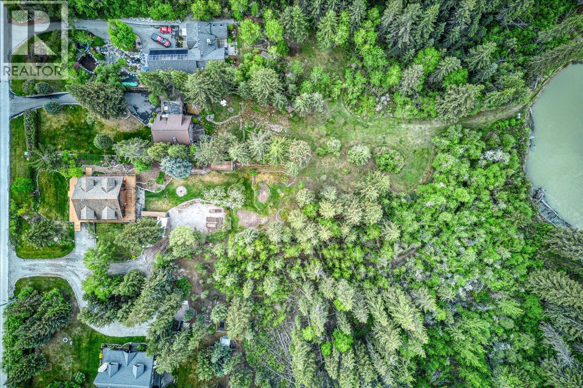 4985 Ogilvey Avenue - 47