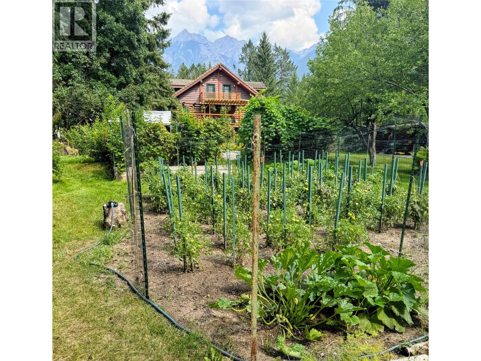 4985 Ogilvey Avenue - 72