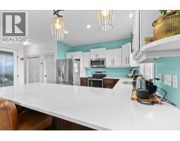 6552 Blackcomb Place, Vernon, BC V1B4E1 Photo 16