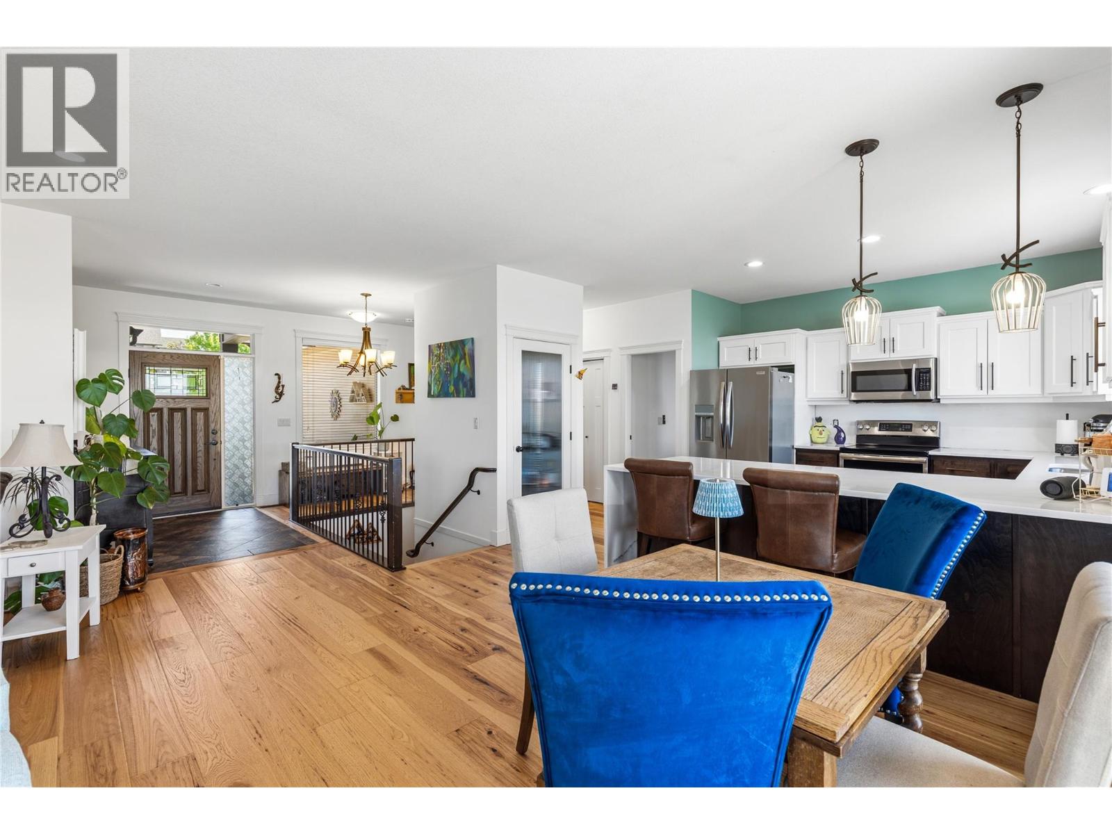 6552 Blackcomb Place - 33