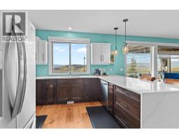 Laundry room - 6552 Blackcomb Place, Vernon, BC V1B4E1 Photo 9