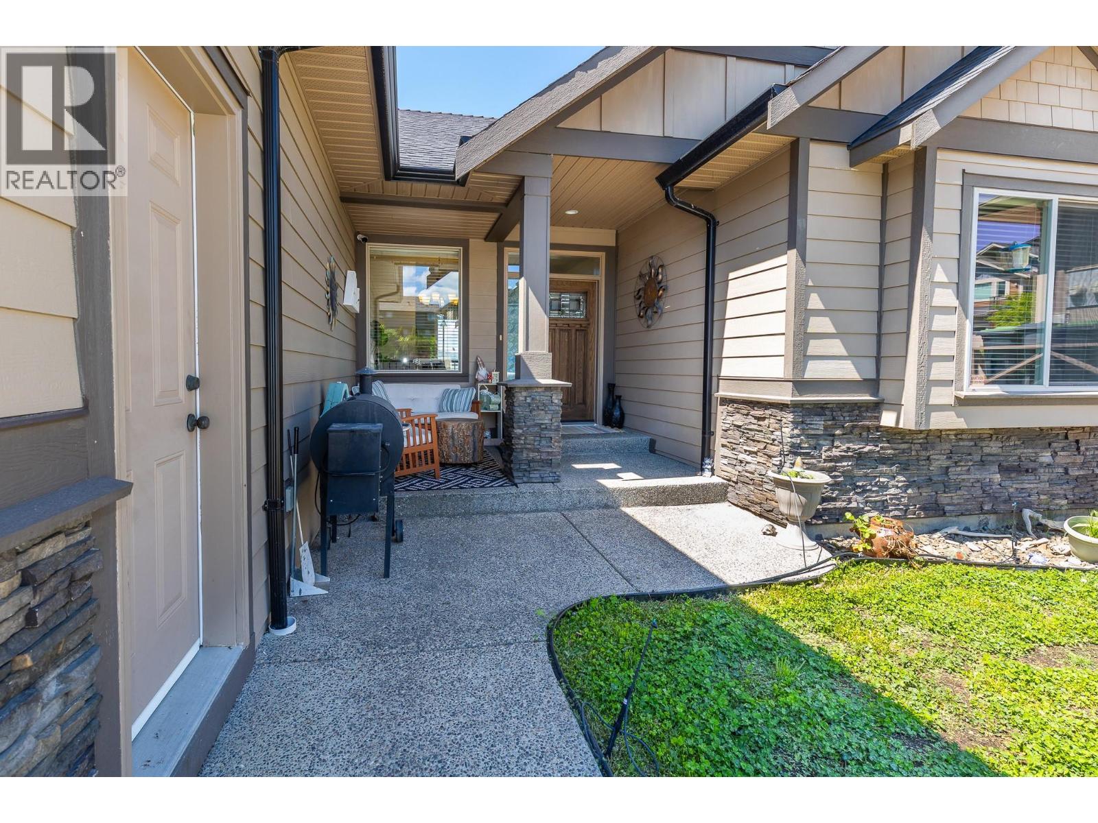 6552 Blackcomb Place - 3