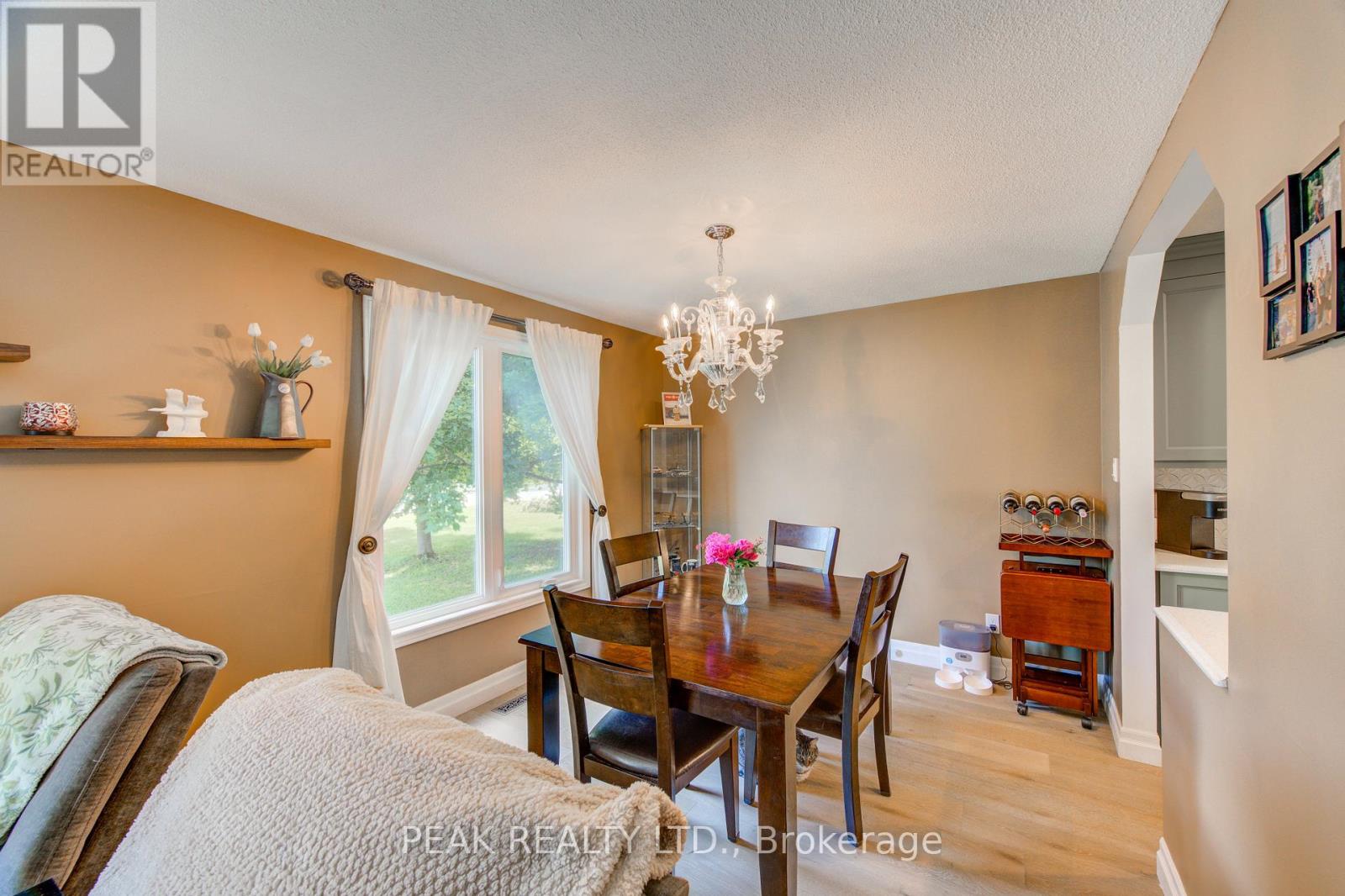 155 HURON STREET - 11
