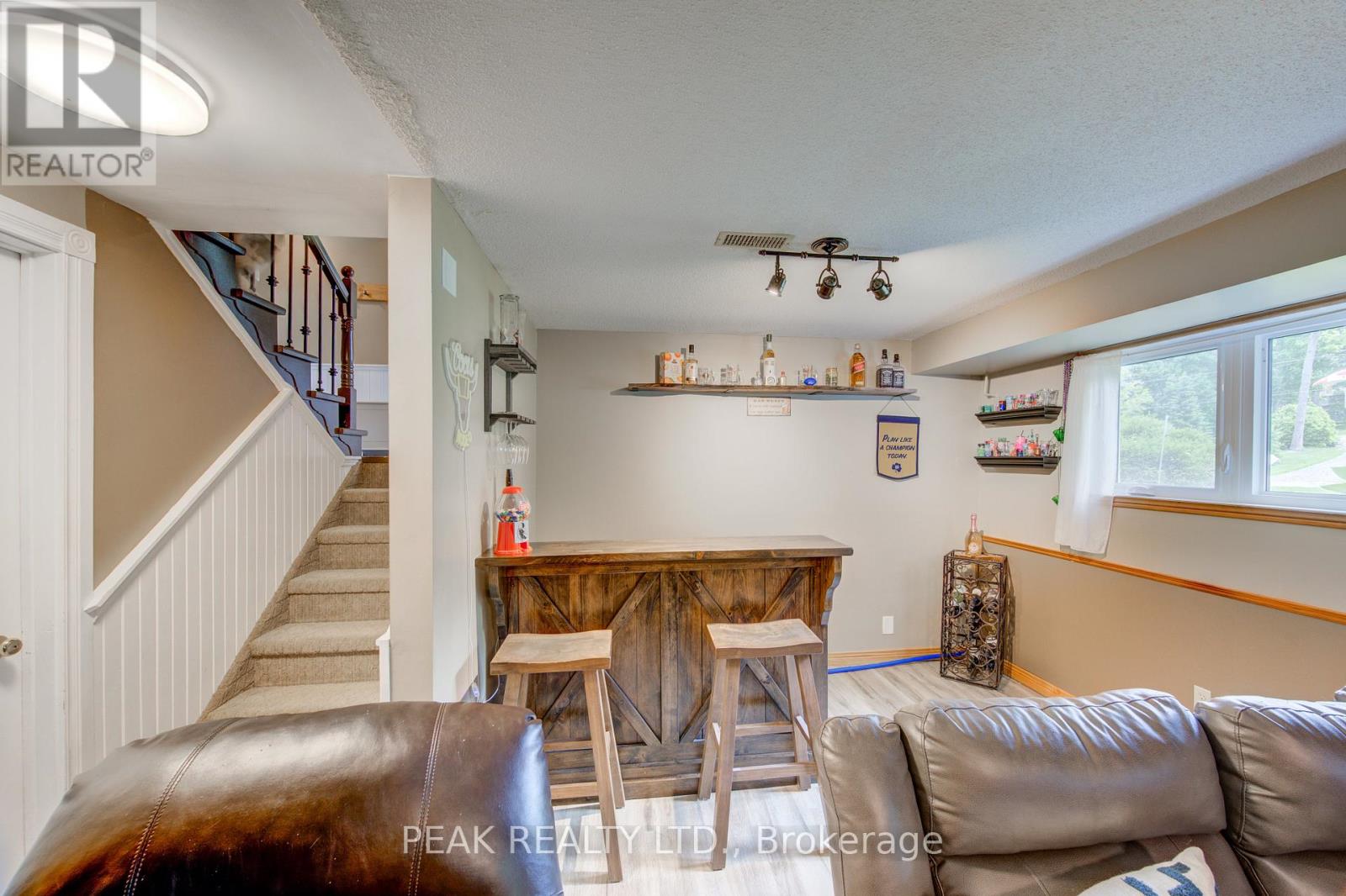 155 HURON STREET - 29
