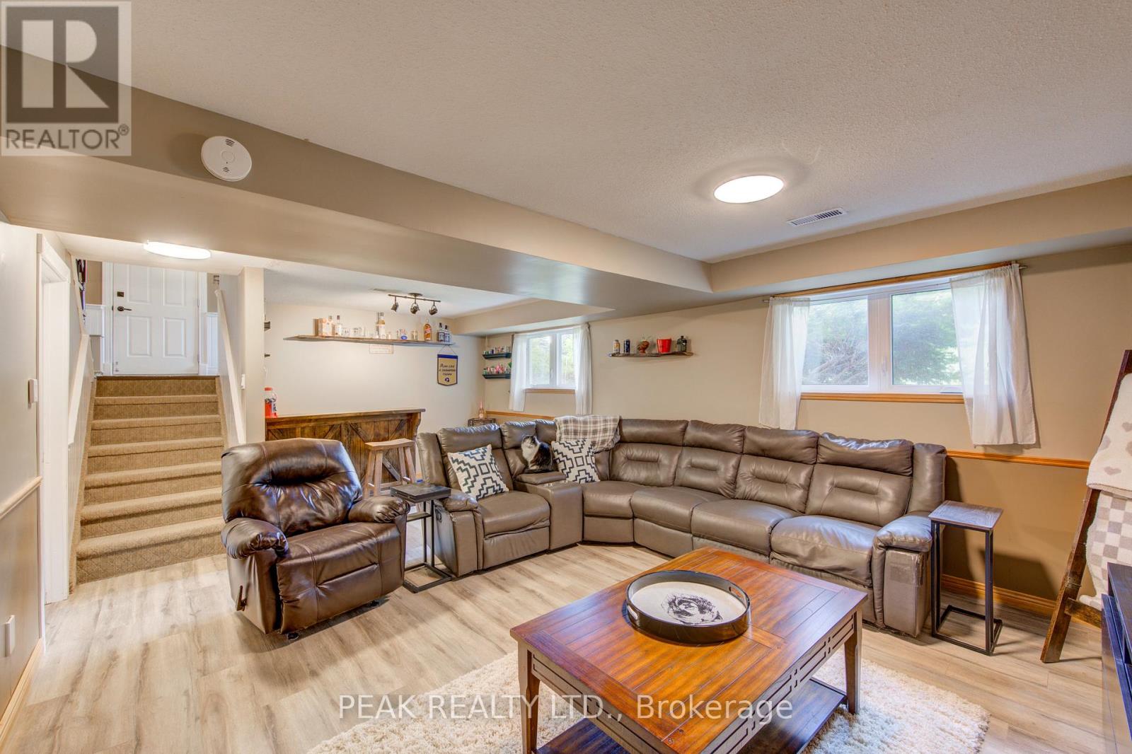 155 HURON STREET - 31