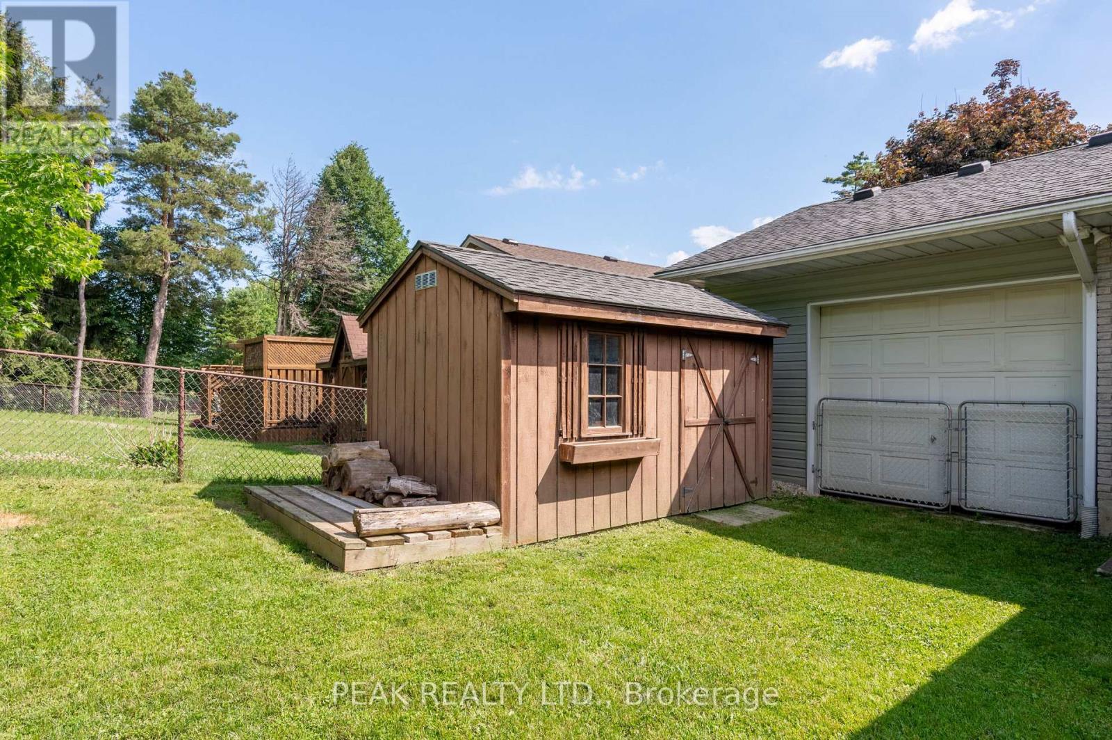 155 HURON STREET - 40