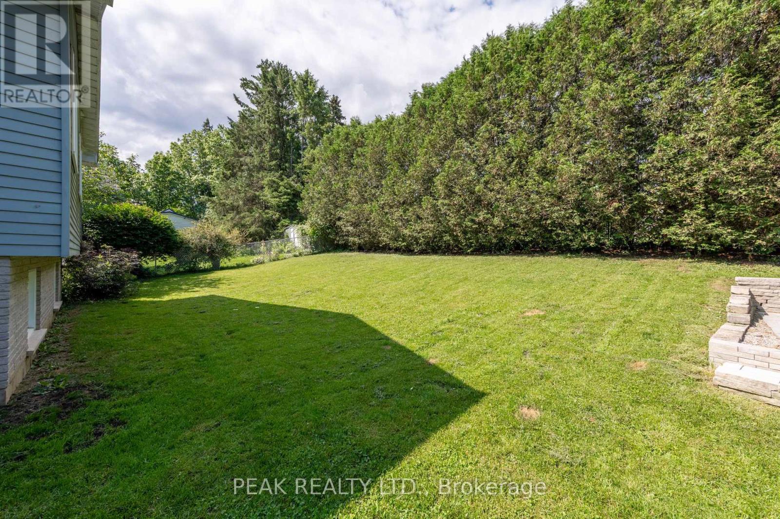 155 HURON STREET - 41