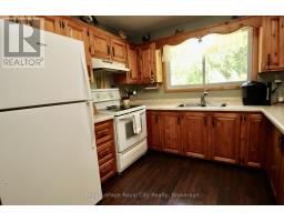 42 Warner Bay Road, Northern Bruce Peninsula, ON N0H2R0 Photo 10