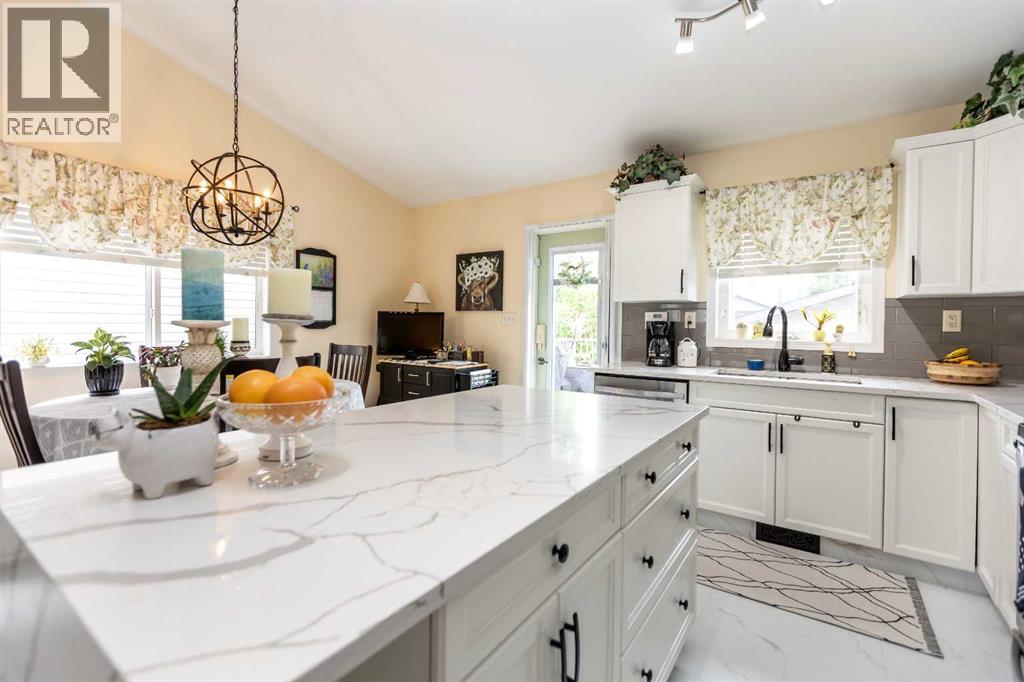 63 Vanier Drive - photo 2
