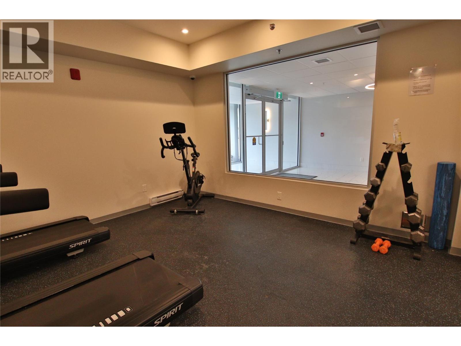 #316 2555 Lakeshore Road - 18