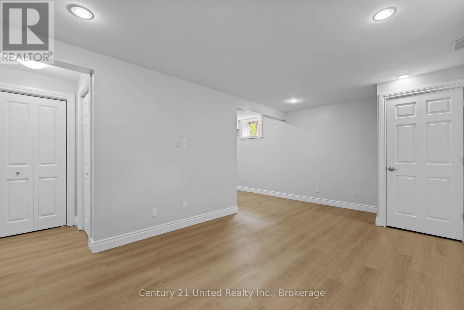 223 ANTRIM STREET - 20