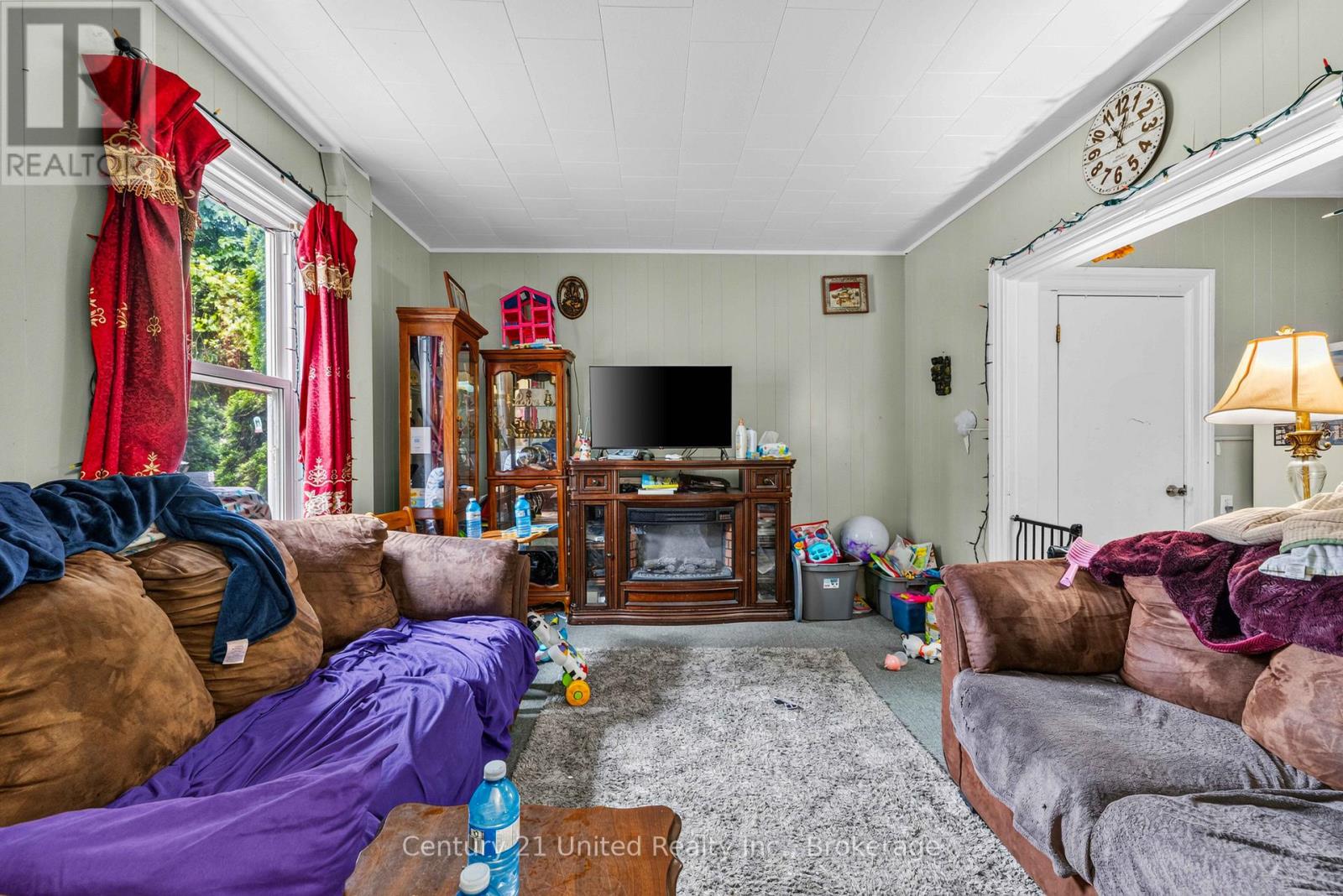 223 ANTRIM STREET - 27