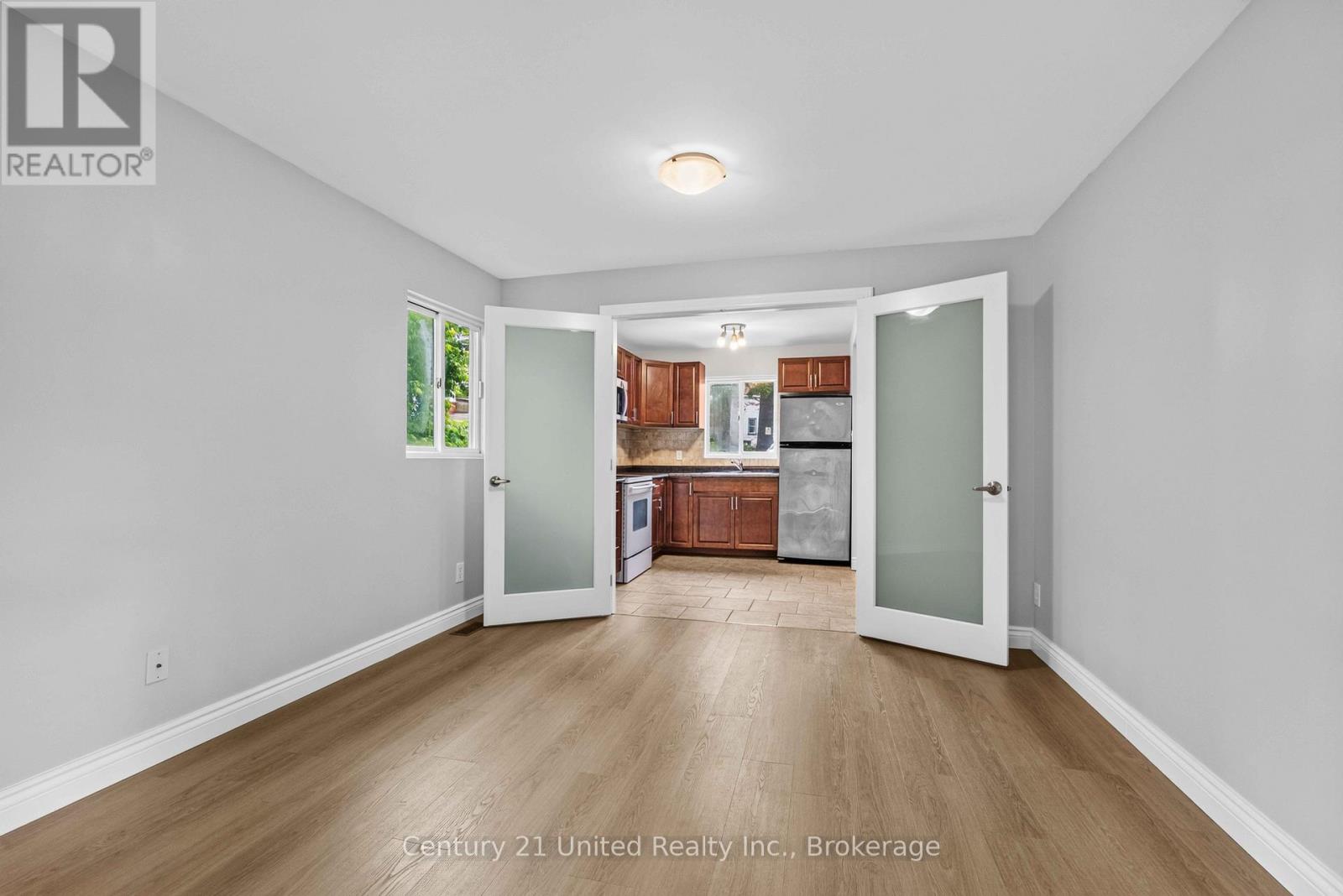 223 ANTRIM STREET - 7