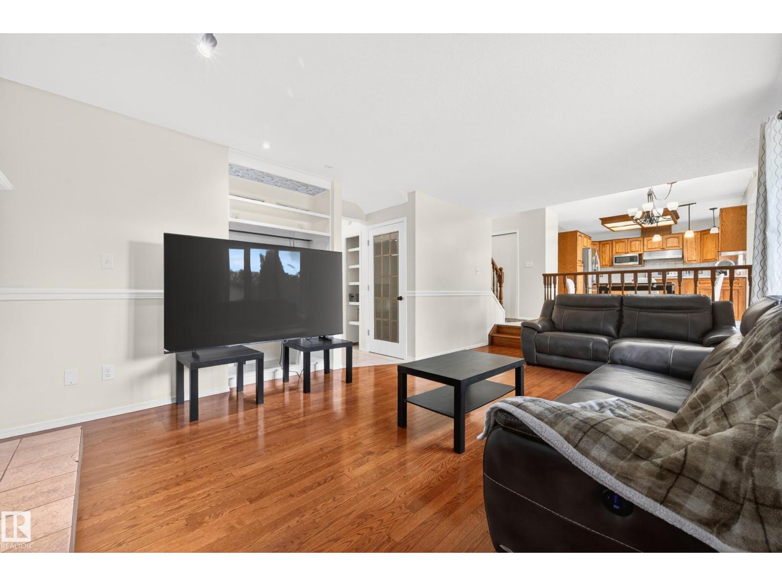 65 PRIMROSE BV — photo 28