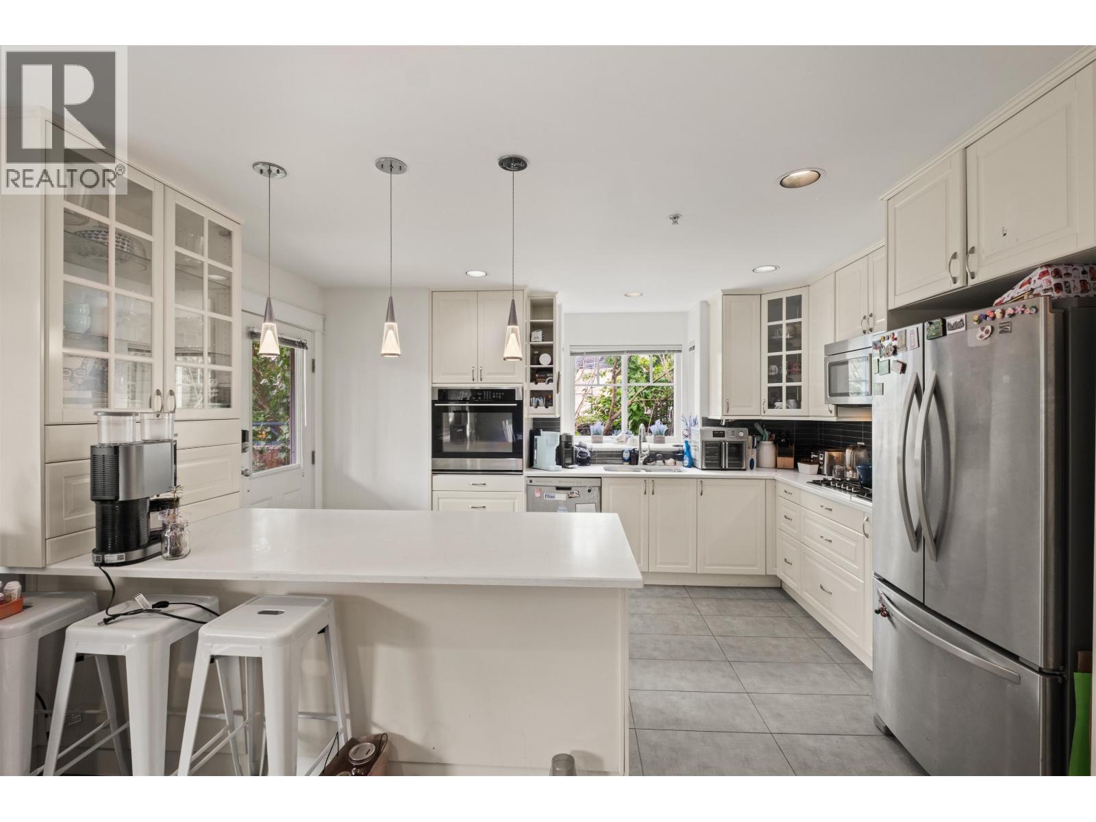 416 W KEITH ROAD, North Vancouver
