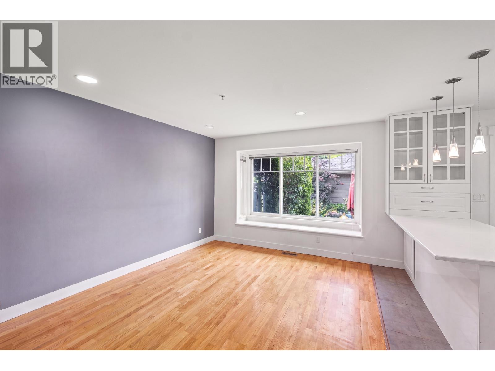 416 W KEITH ROAD, North Vancouver