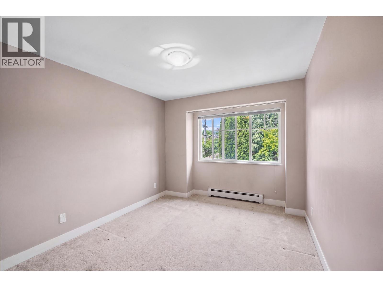 416 W KEITH ROAD, North Vancouver