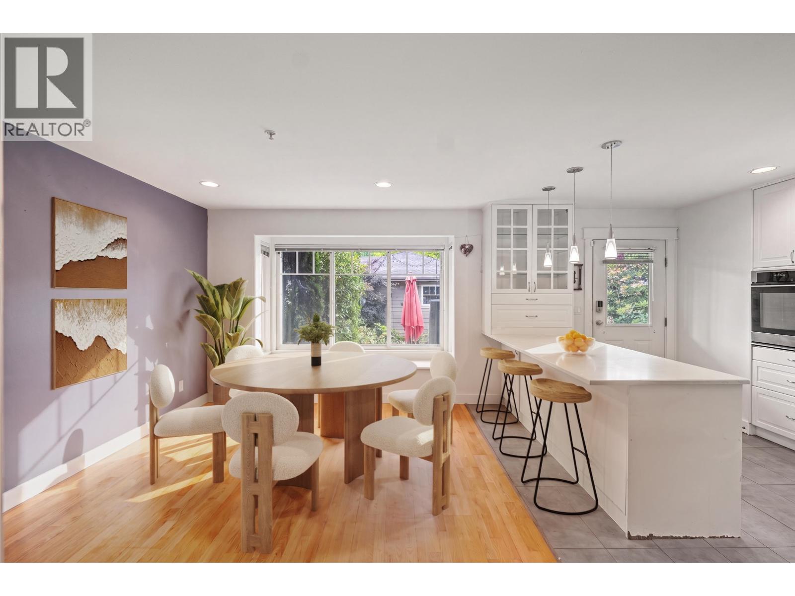 416 W KEITH ROAD, North Vancouver
