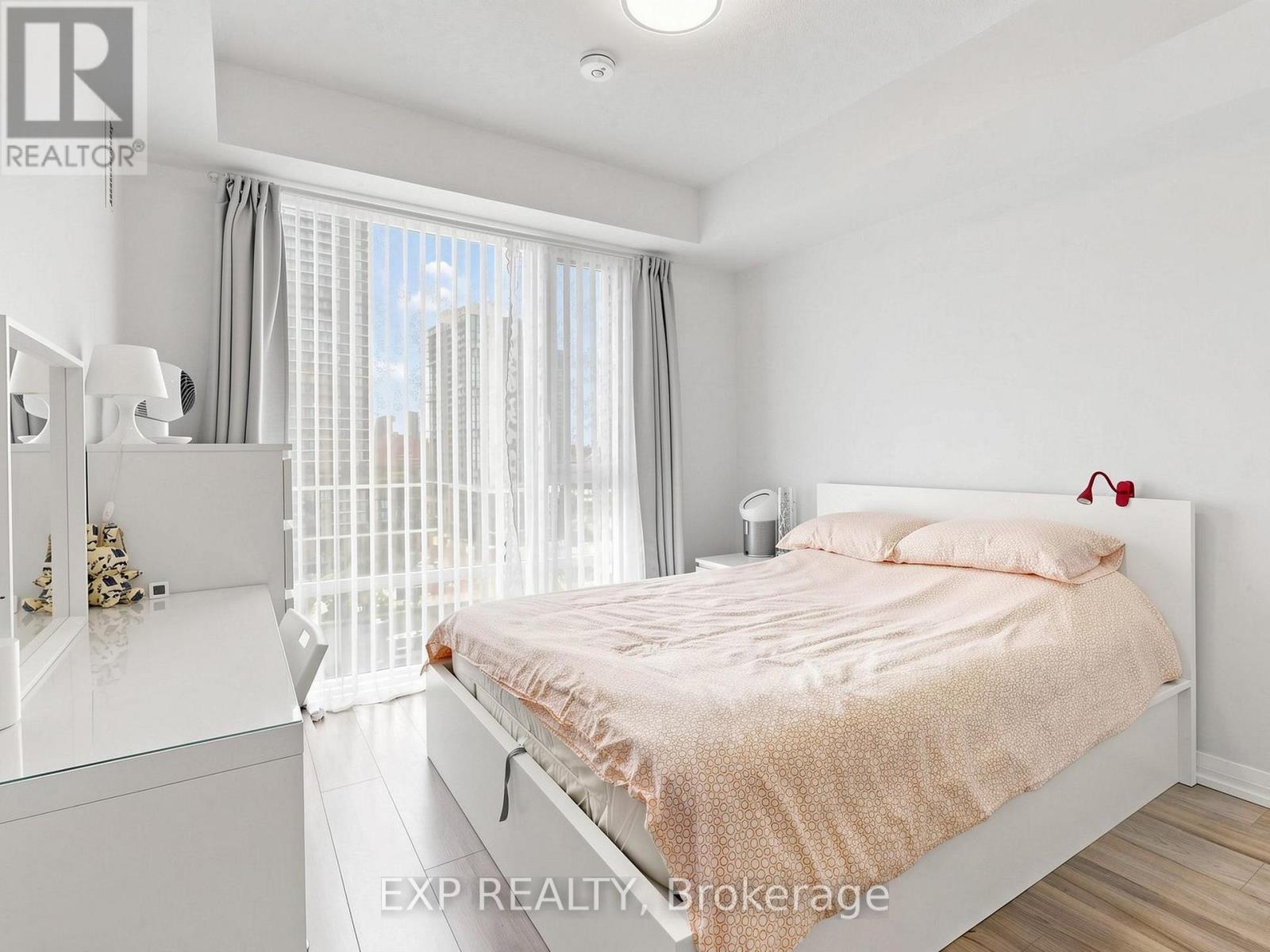 #910 50 ANN O'REILLY ROAD - 13