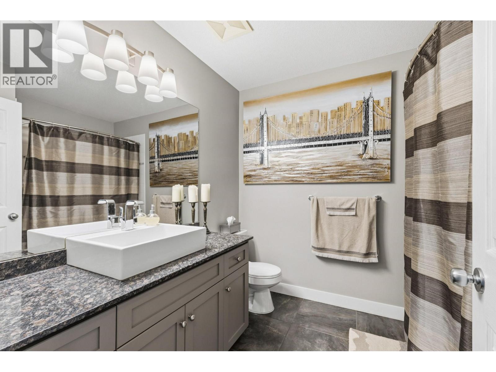 11377 CREEKSIDE STREET, Maple Ridge