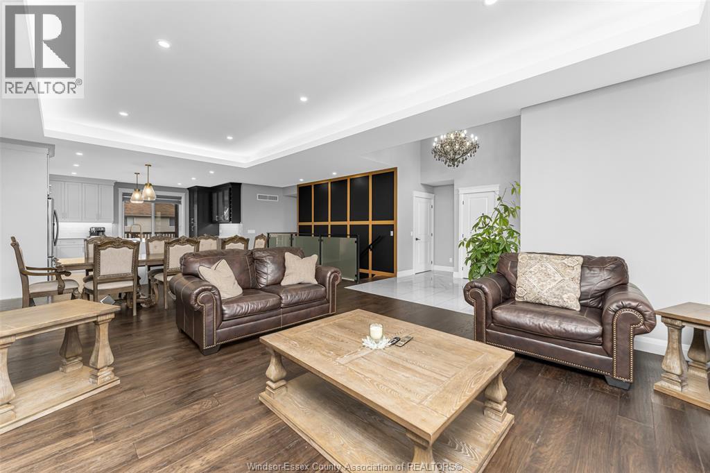 137 GARY AVENUE - 10