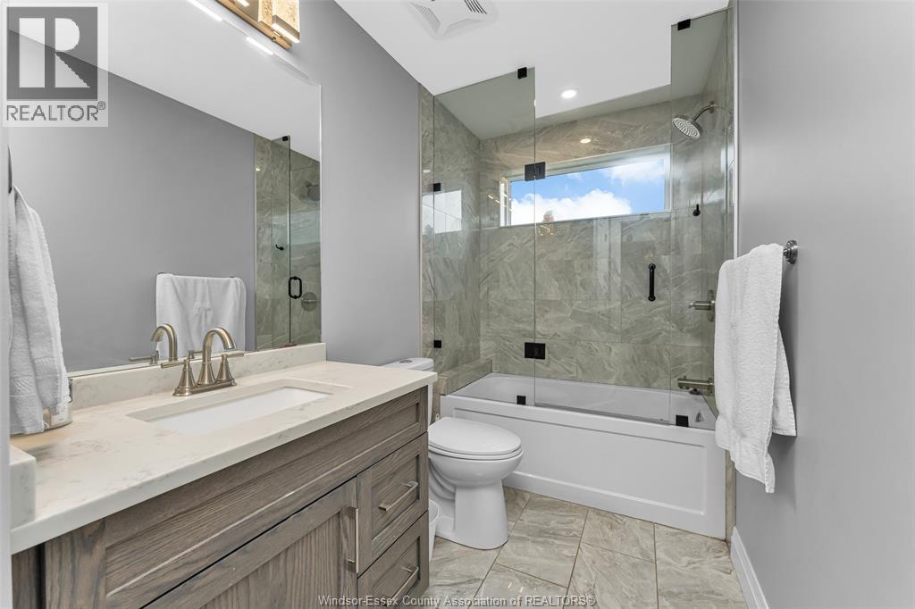 137 GARY AVENUE - 24