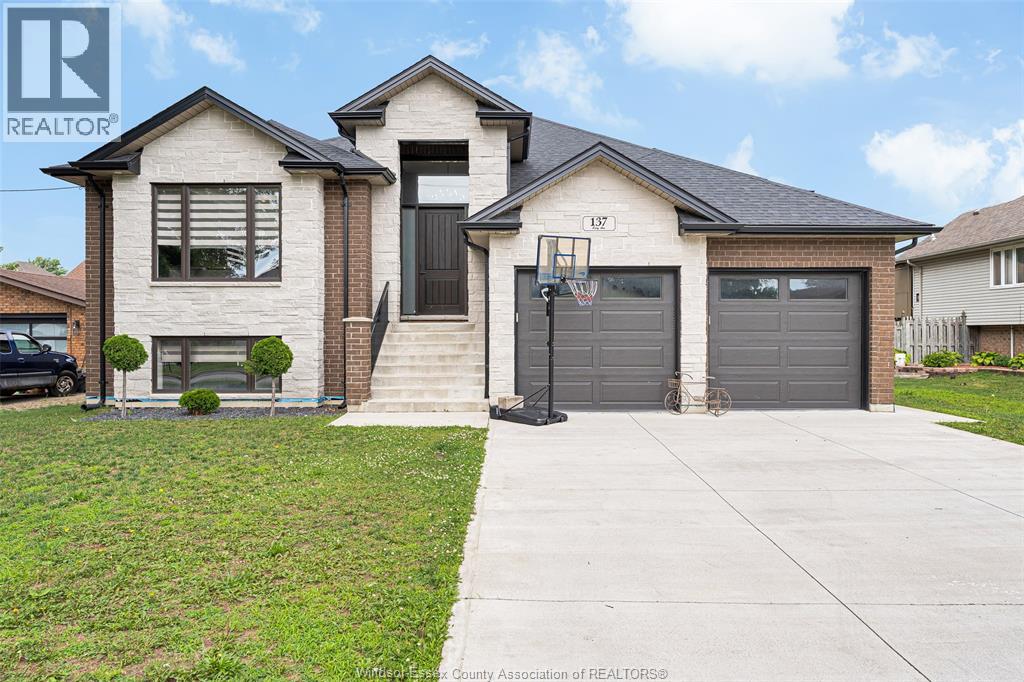 137 GARY AVENUE - 4