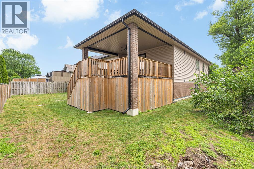 137 GARY AVENUE - 42