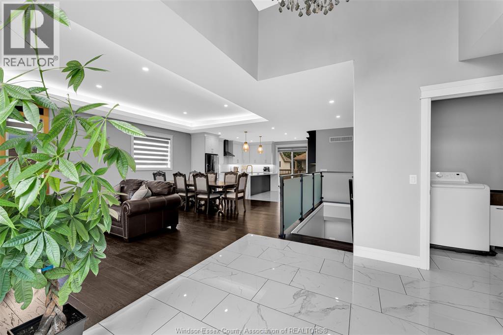 137 GARY AVENUE - 6