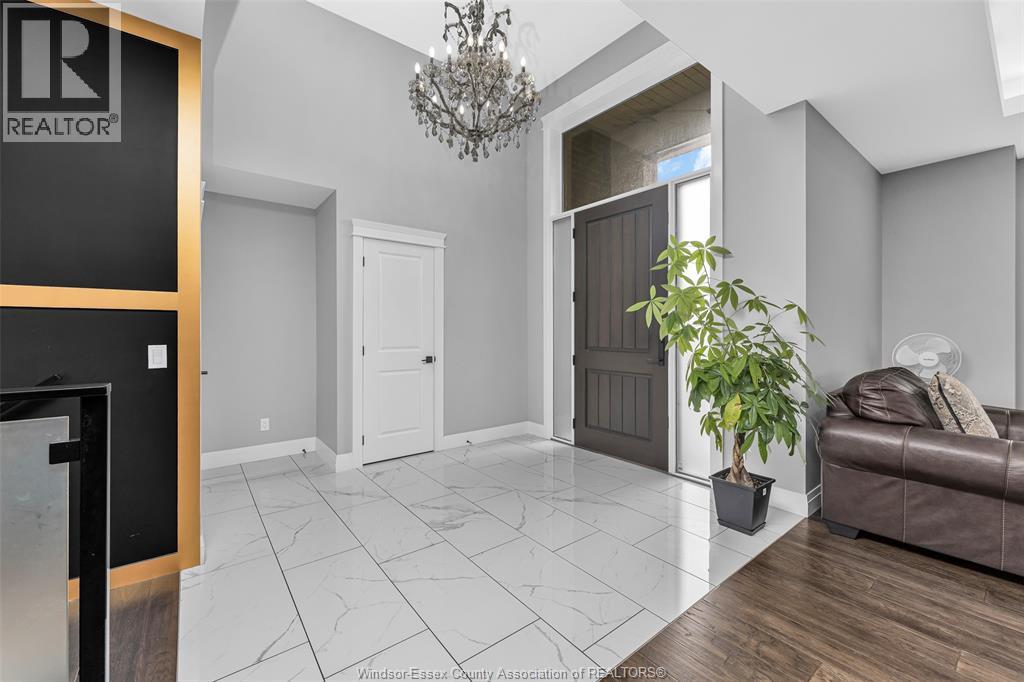137 GARY AVENUE - 7